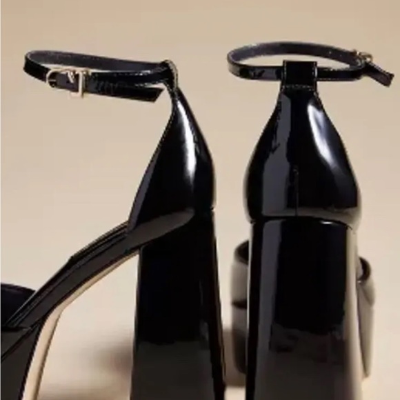 Anthropologie Larroude Ari Maryjane Pump Platform Black Patent Leather - Picture 3 of 8